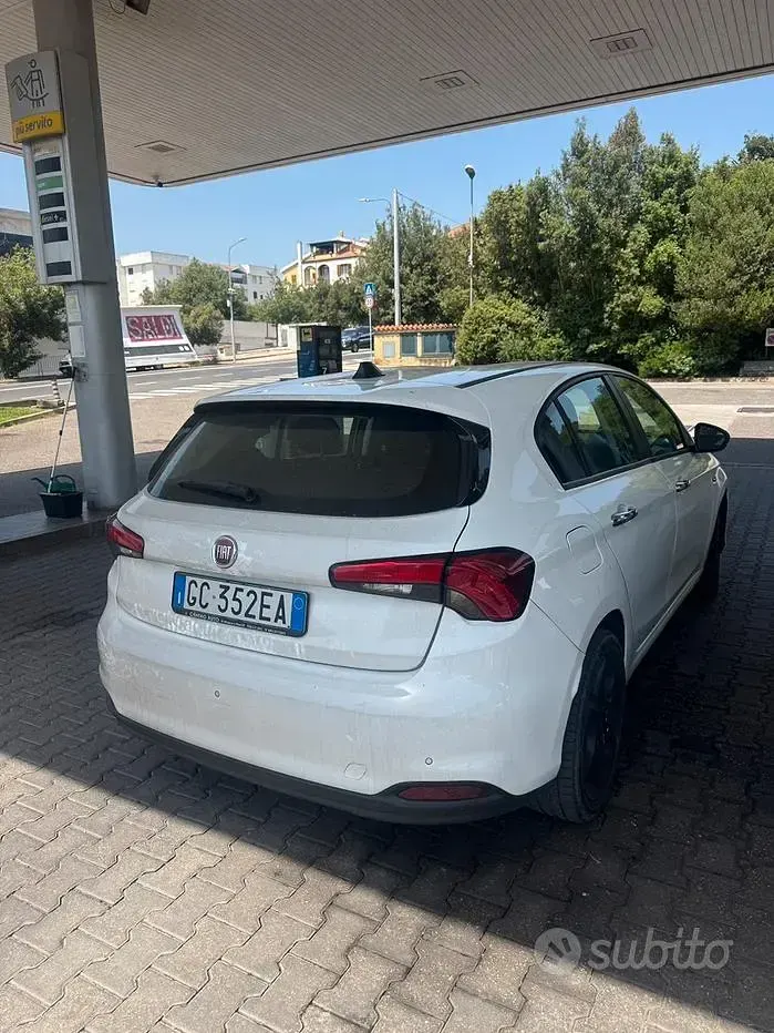 Usata Fiat Tipo 95 CV (69 kW) 2017 Bianco Berlina