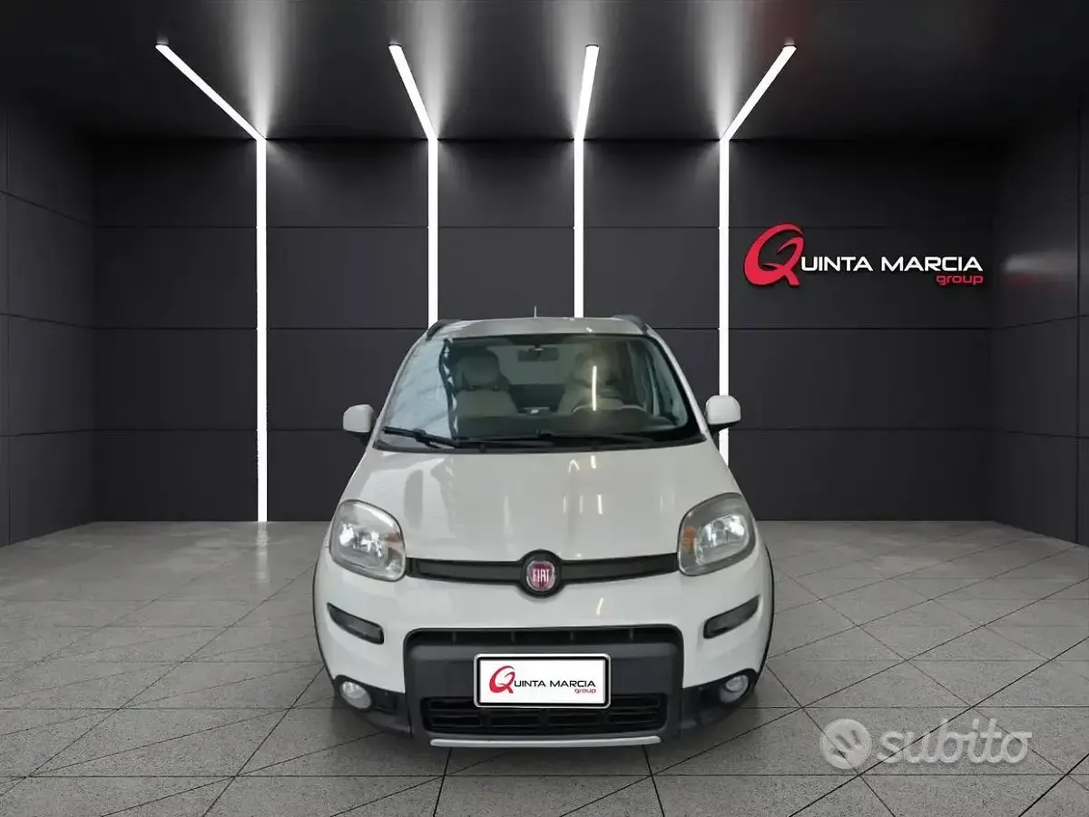 Usata Fiat Panda 4x4 95 CV (69 kW) 2016 Bianco Utilitaria