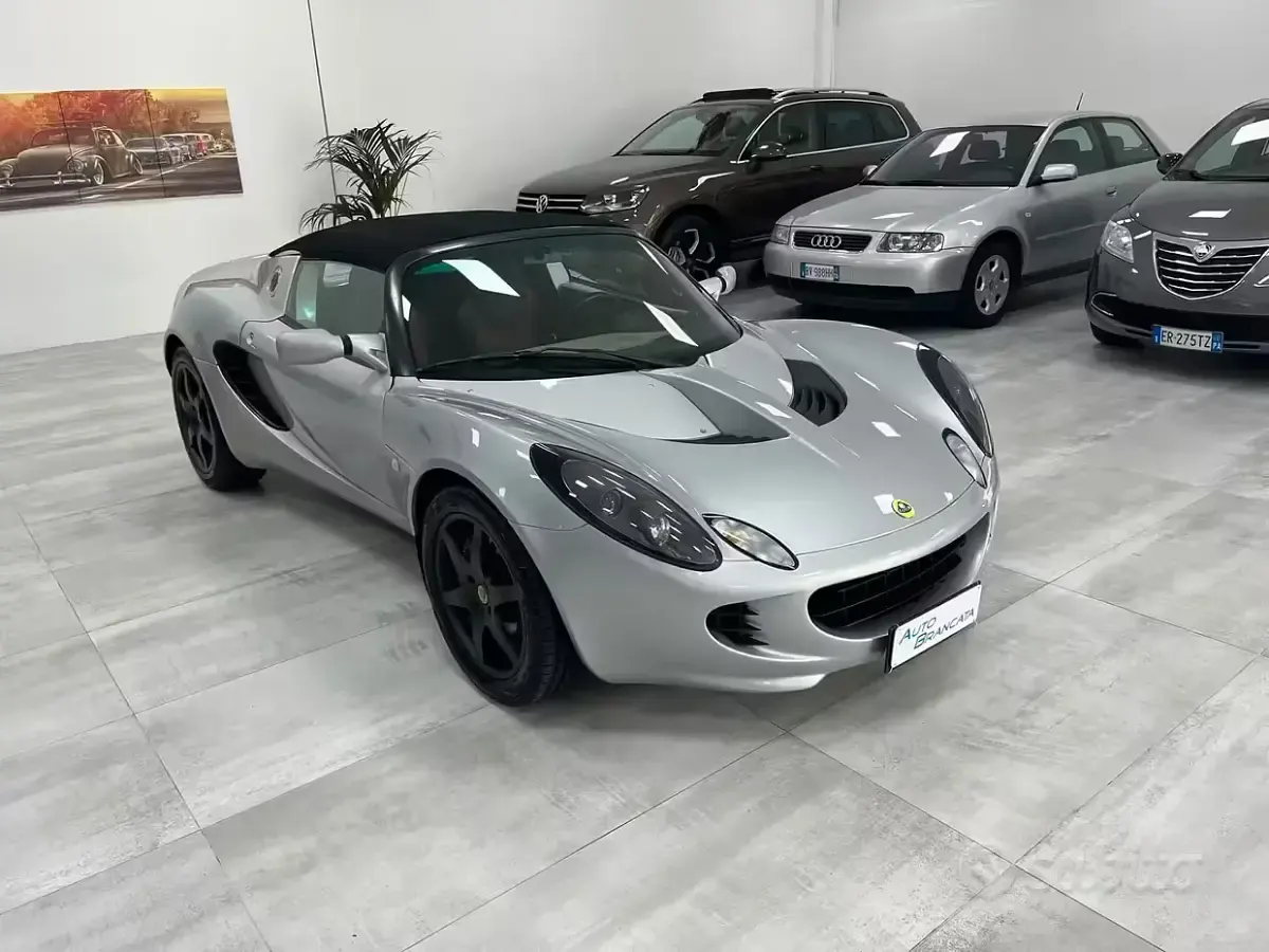 Usata Lotus Elise 122 CV (89 kW) 2001 Grigio Cabrio