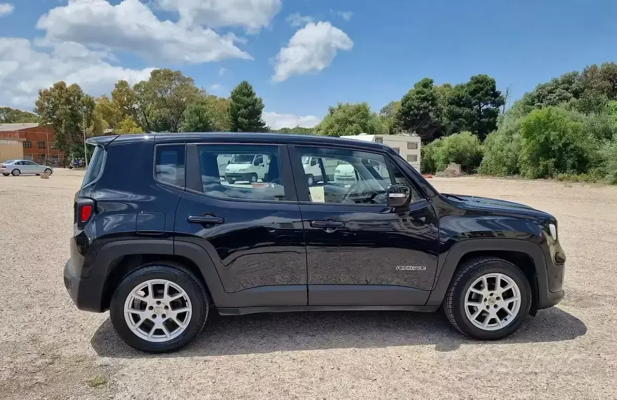 Usata Jeep Renegade 120 CV (88 kW) 2021 Nero SUV