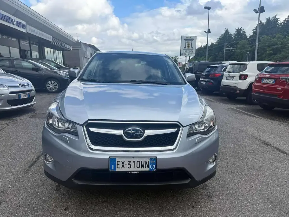 Usata Subaru XV 147 CV (108 kW) 2014 Argento SUV