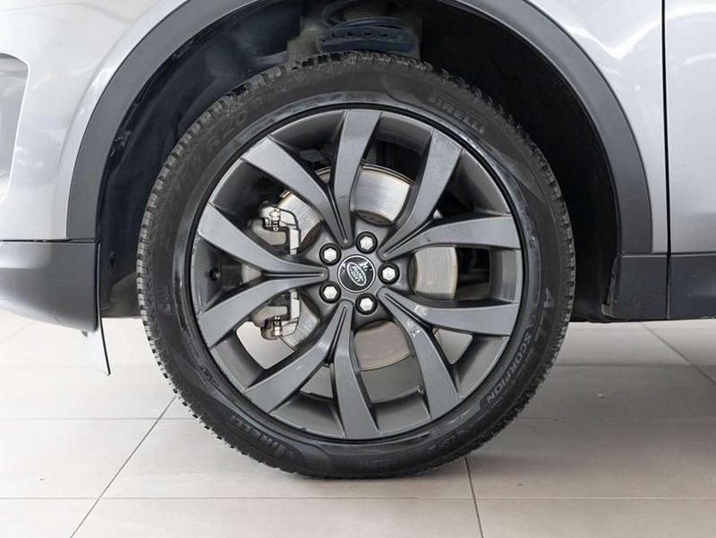 Usata Land Rover Discovery Sport SE 163 CV (119 kW) 2022 Silicon silver SUV