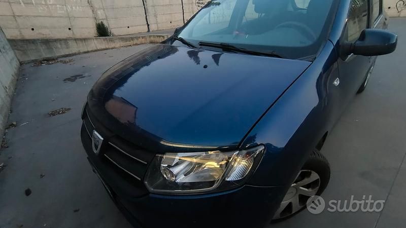 Usata Dacia Sandero 75 CV (55 kW) 2016 Blu Utilitaria