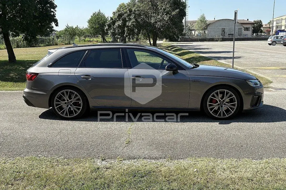 Usata Audi A4 S-Line 204 CV (150 kW) 2020 Grigio Berlina