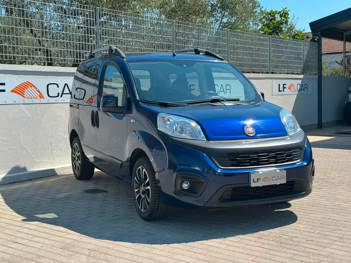 Usata Fiat Qubo Lounge 80 CV (58 kW) 2017 Blu Monovolume