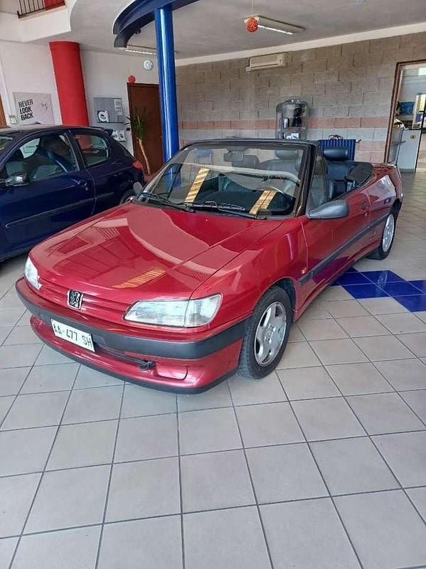 Usata Peugeot 306 Cabriolet 101 CV (74 kW) 1994 Bordeaux Cabrio
