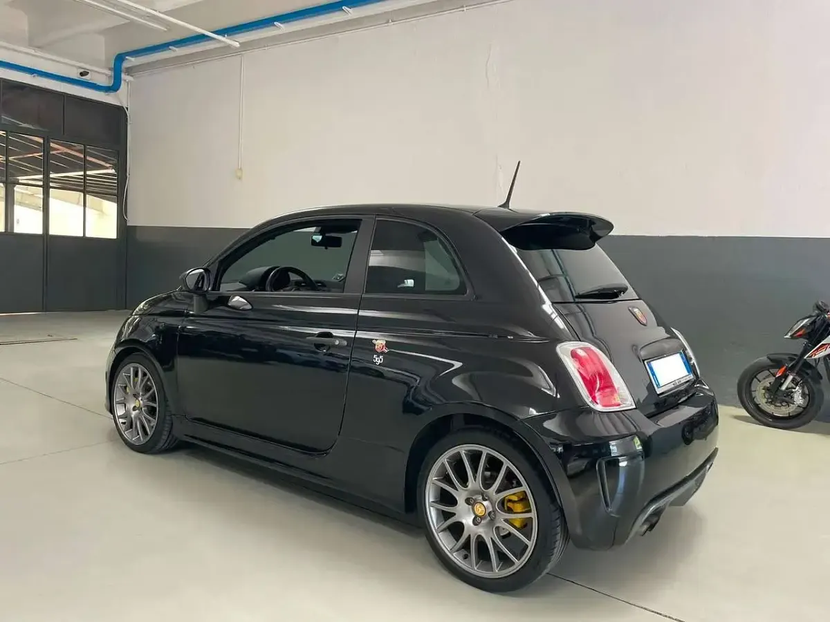 Usata Abarth 595 Competizione 179 CV (131 kW) 2016 Nero Utilitaria
