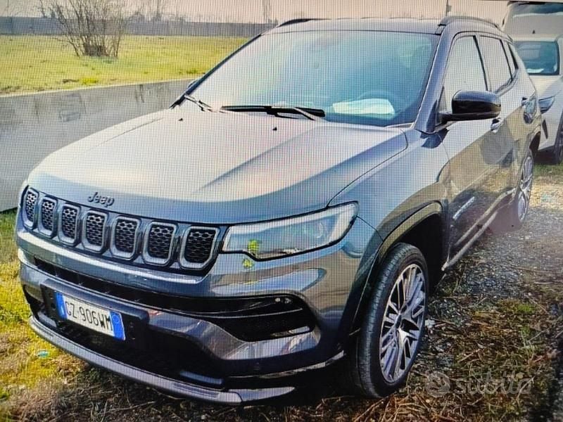 Usata Jeep Compass Summit 130 CV (95 kW) 2025 Grigio SUV