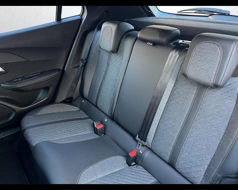 Nuova Peugeot 2008 Allure 2025 Bianco SUV