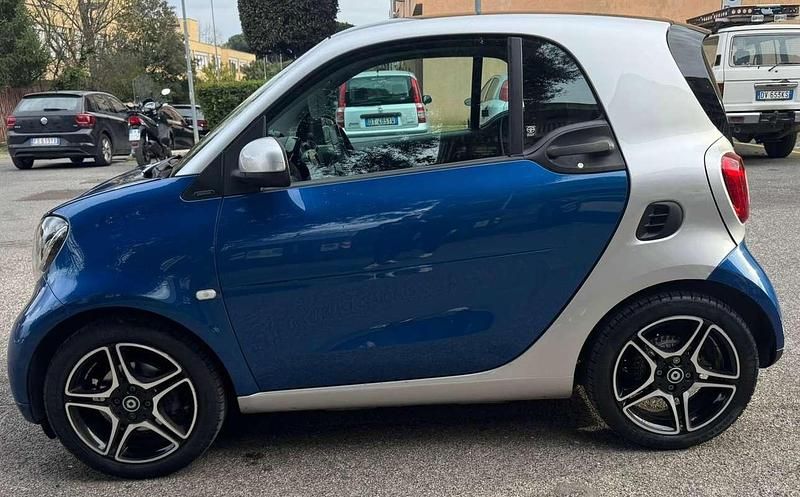 Usata Smart ForTwo Cabrio Passion 90 CV (66 kW) 2016 Cabrio
