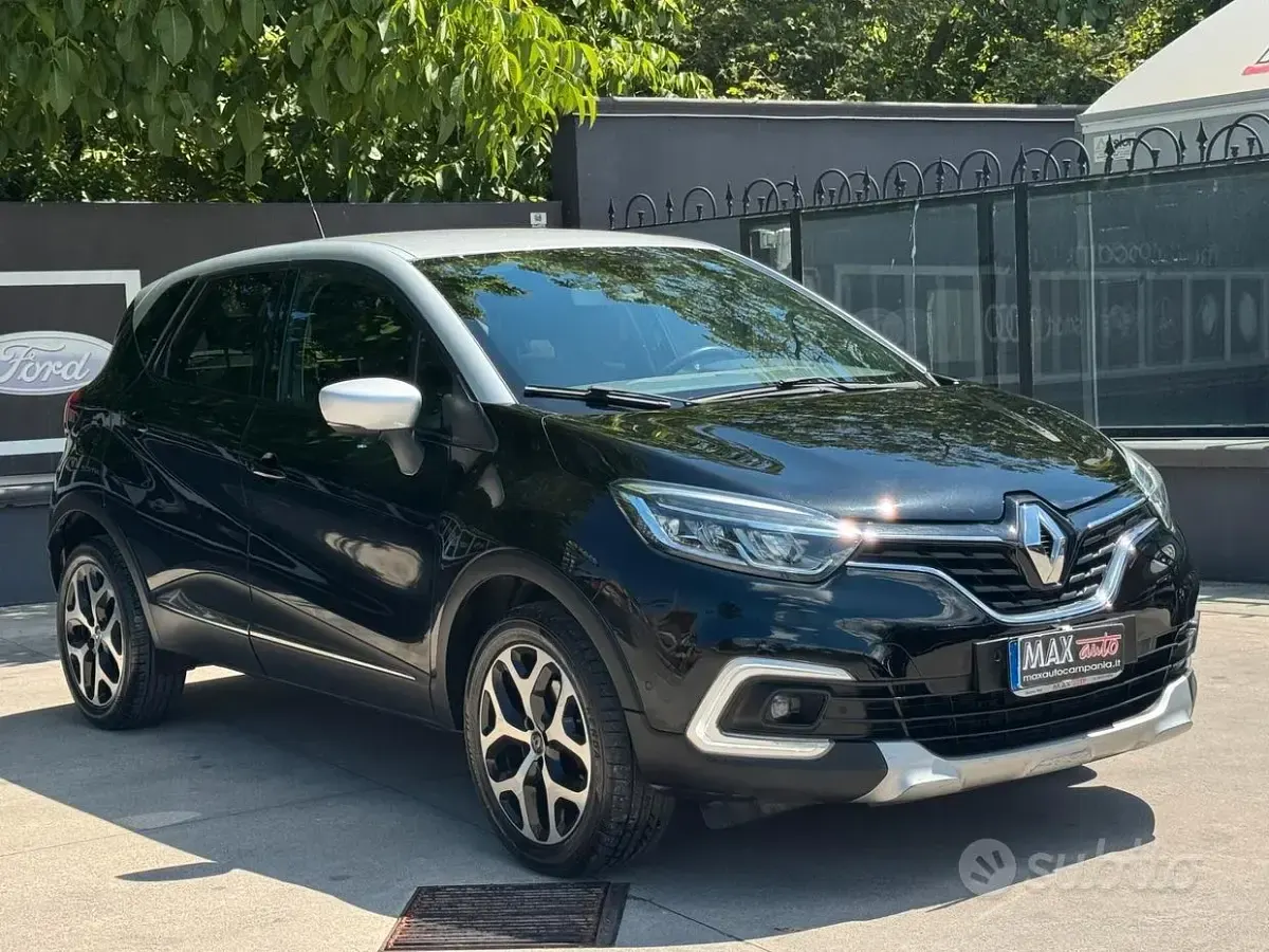 Usata Renault Captur 90 CV (66 kW) 2019 Nero SUV