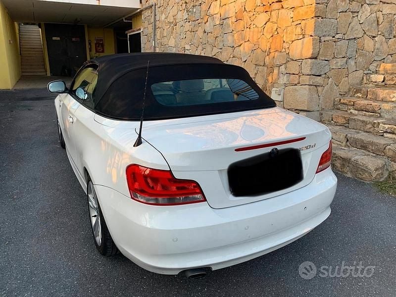 Usata BMW 120 Cabriolet 177 CV (130 kW) 2012 Bianco Cabrio