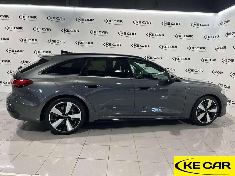 Usata Audi A5 S-Line 204 CV (150 kW) 2025 Grigio Station wagon