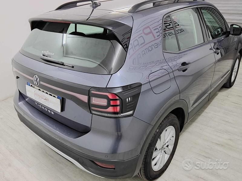 Usata VW T-Cross Style 110 CV (80 kW) 2022 Grigio SUV