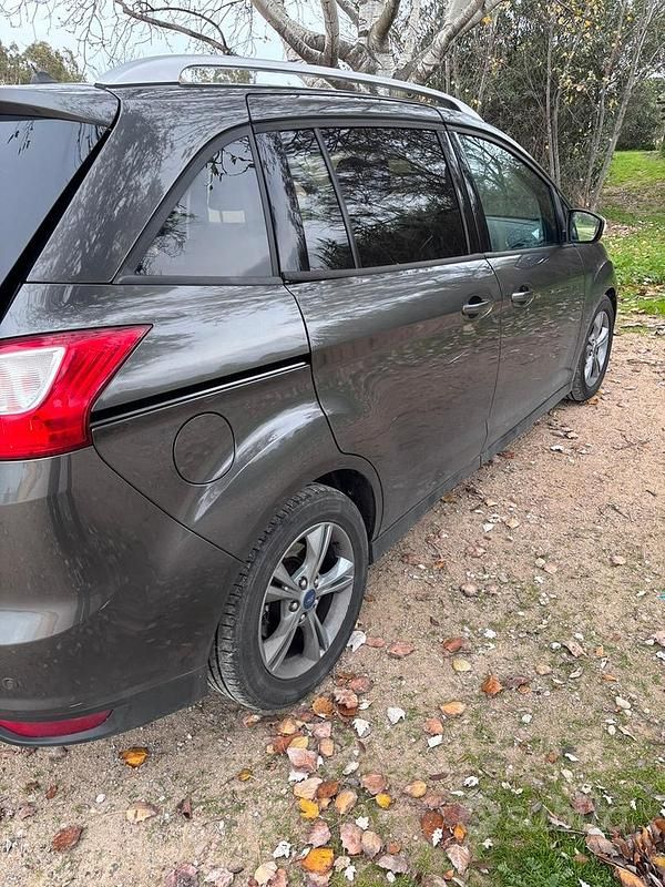 Usata Ford C-MAX 105 CV (77 kW) 2017 Grigio Monovolume