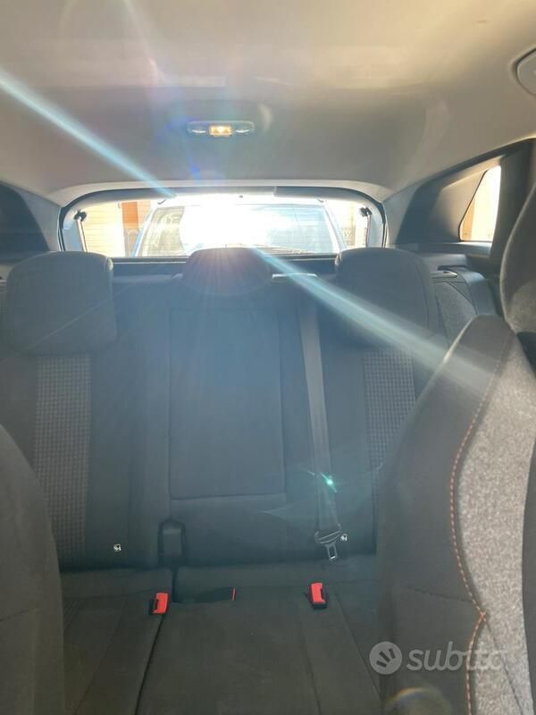 Usata Peugeot 3008 131 CV (96 kW) 2021 Nero SUV