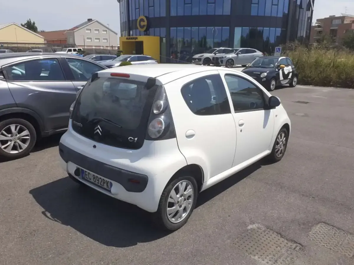 Usata Citroën C1 68 CV (50 kW) 2010 Bianco Utilitaria