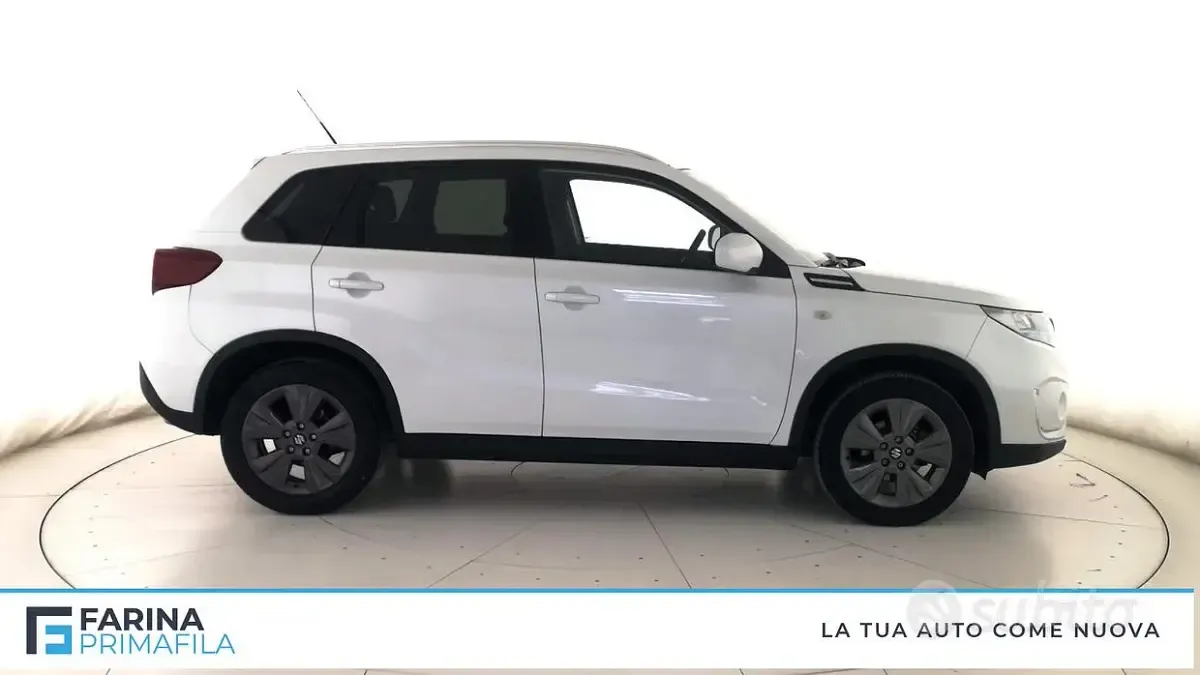 Second-hand Suzuki Vitara Cool 129 CP (94 kW) 2023 Alb SUV