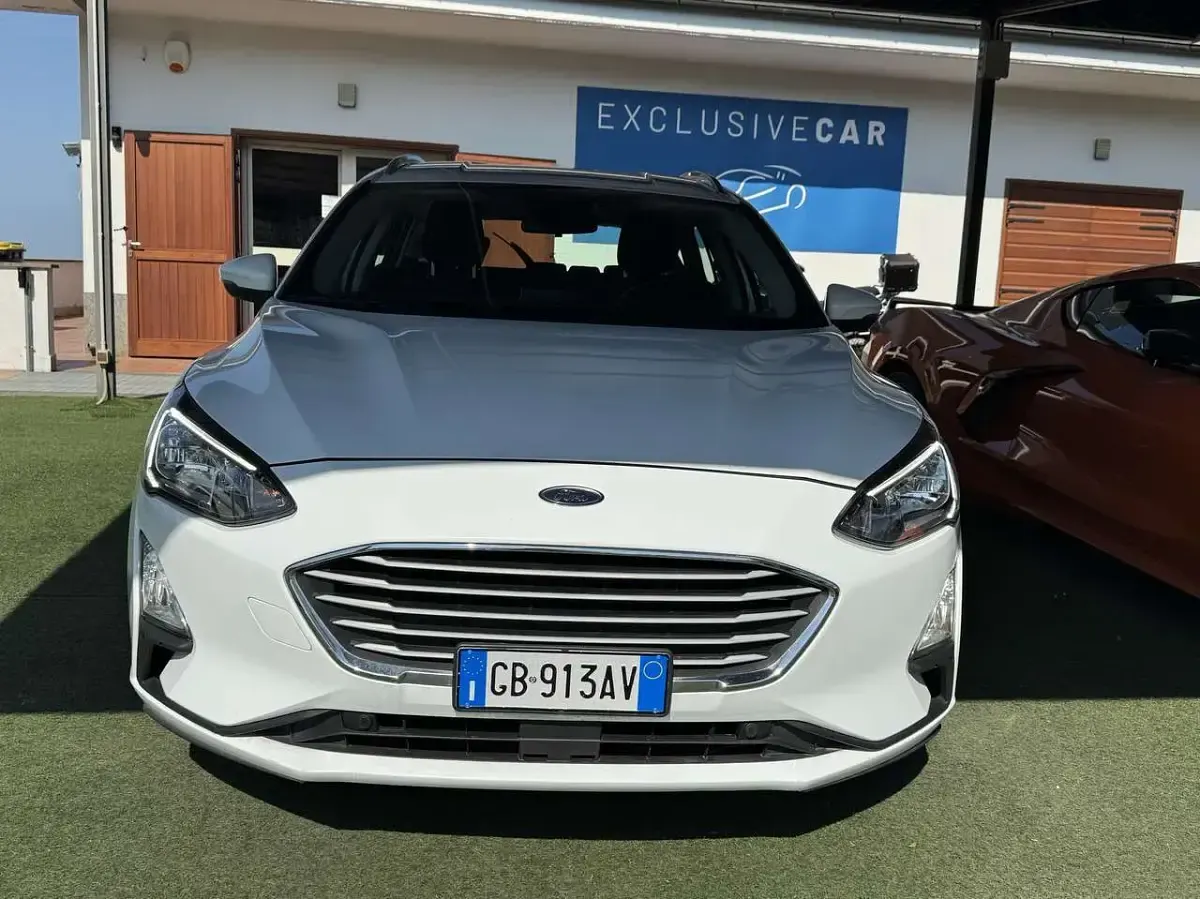 Usata Ford Focus Business Edition 120 CV (88 kW) 2020 Bianco Station wagon