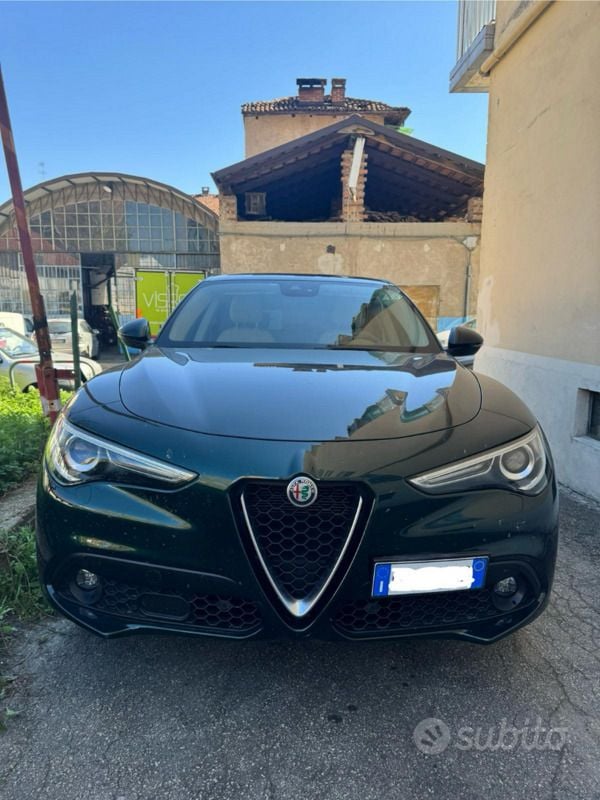 Usata Alfa Romeo Stelvio 210 CV (154 kW) 2020 Verde SUV