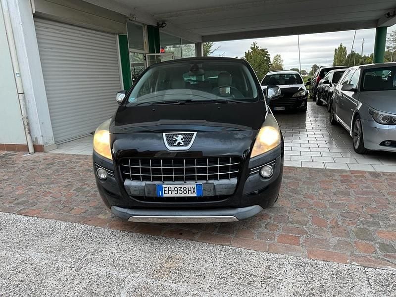 Usata Peugeot 3008 Outdoor 112 CV (82 kW) 2011 Nero SUV