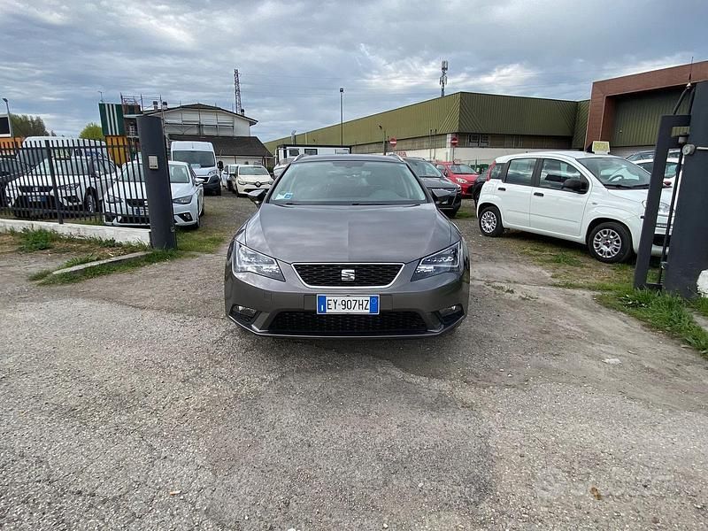 Usata Seat Leon ST Reference 105 CV (77 kW) 2015 Grigio Station wagon