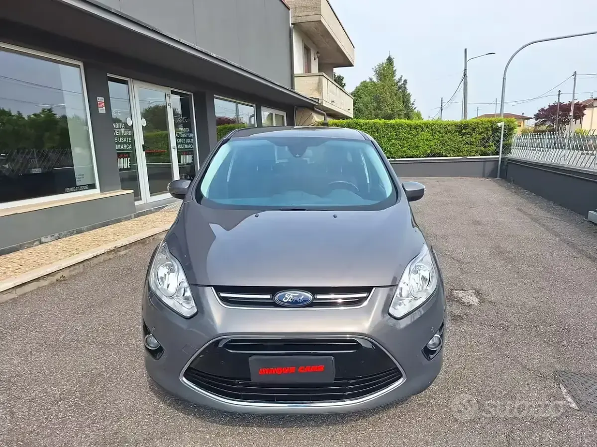 Usata Ford C-MAX Titanium 125 CV (91 kW) 2014 Marrone Monovolume