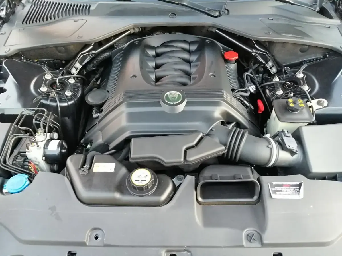 Usata Jaguar XJ Executive 297 CV (218 kW) 2003 Nero Berlina