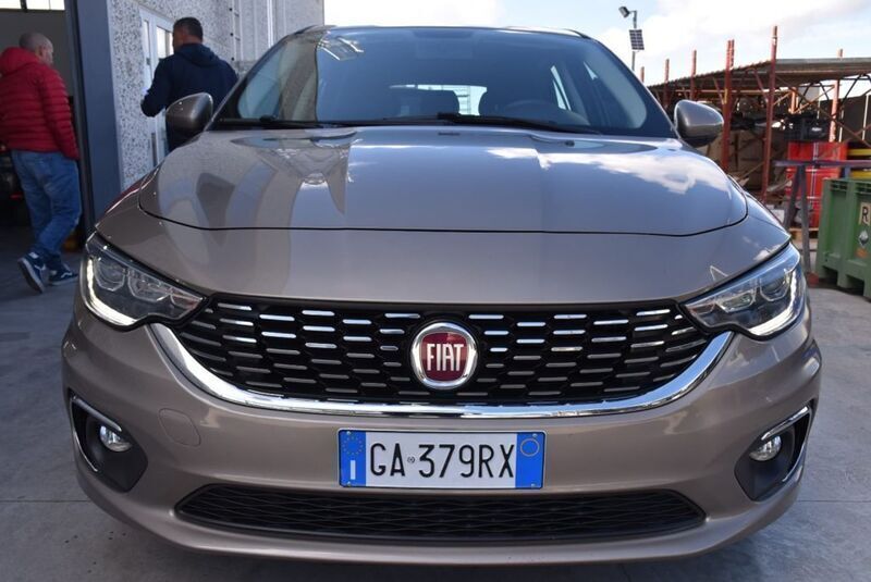 Usato 2020 Fiat Tipo 1.6 Diesel 120 CV (12.600 €)