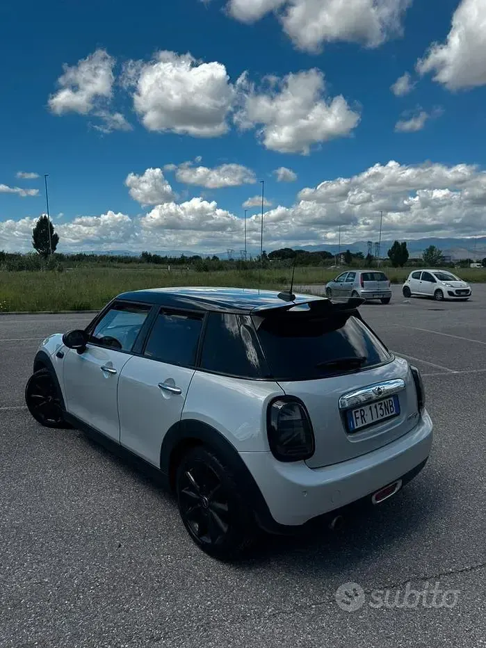 Usata Mini Cooper D 116 CV (85 kW) 2018 Utilitaria