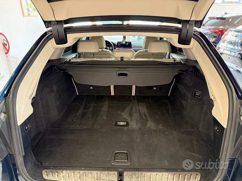 Usata BMW 520 190 CV (139 kW) 2017 Blu Berlina