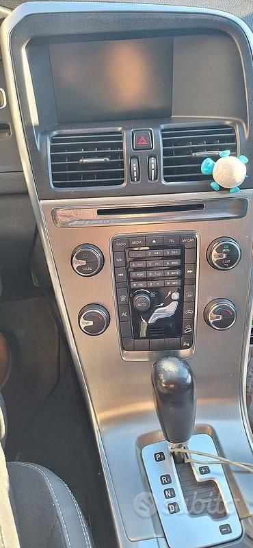 Usata Volvo XC60 Momentum 163 CV (119 kW) 2012 SUV