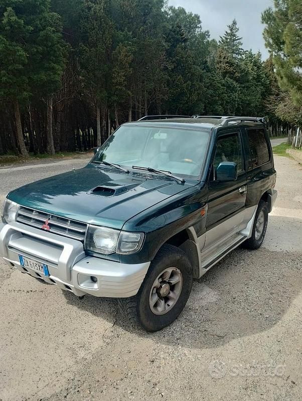Usata Mitsubishi Pajero 1997 Verde SUV