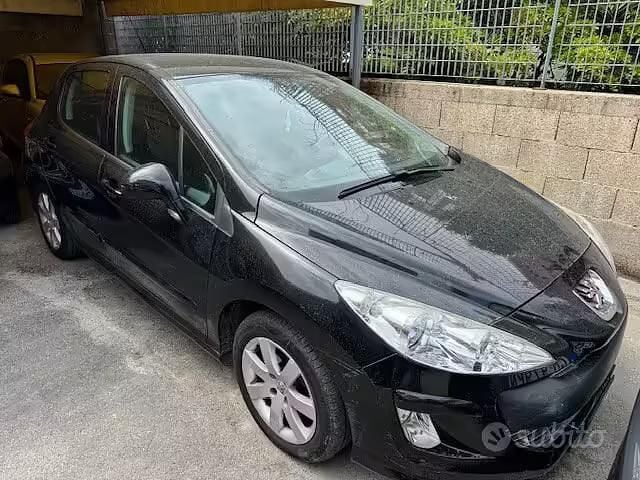 Usata Peugeot 308 Premium 90 CV (66 kW) 2010 Nero Berlina