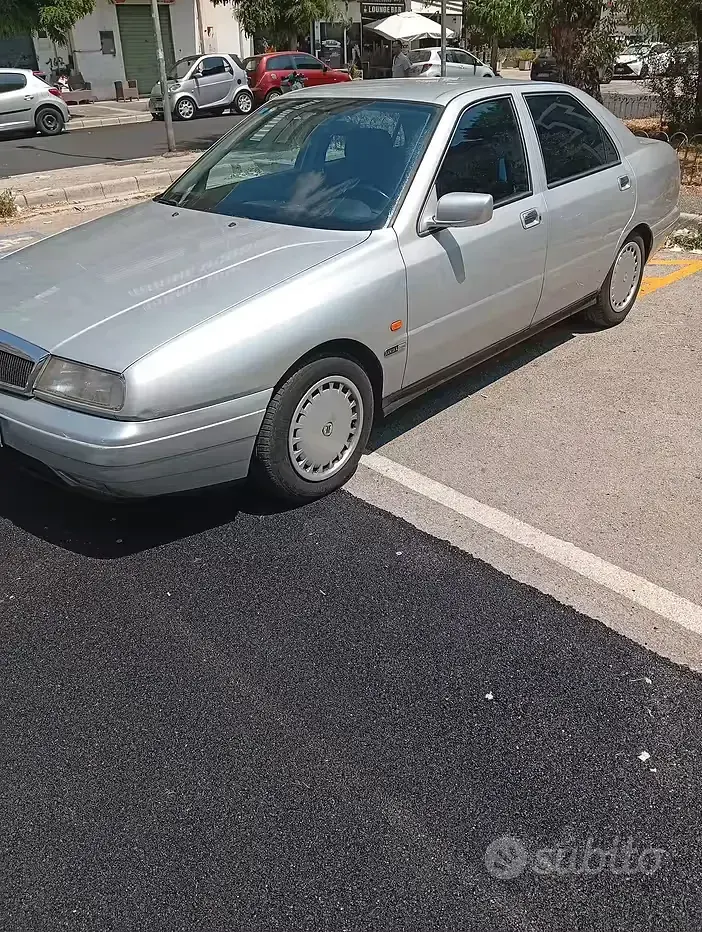 Usata Lancia Kappa 136 CV (100 kW) 1999 Grigio Berlina
