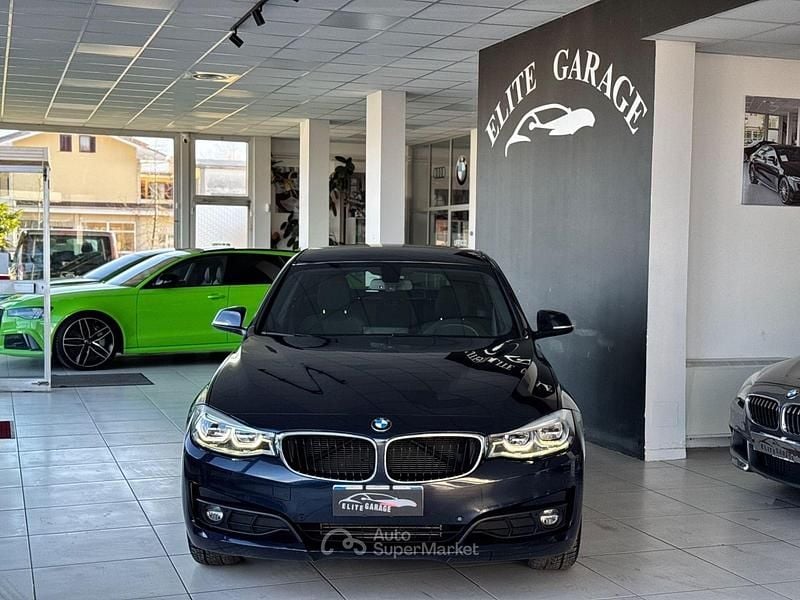 Usata BMW 318 Gran Turismo Advantage 150 CV (110 kW) 2019 Blu/azzurro Berlina