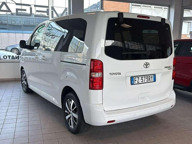 Usata Toyota Proace Verso Executive 120 CV (88 kW) 2020 Bianco Station wagon
