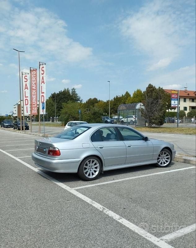 Usata BMW 530 231 CV (169 kW) 2001 Grigio Berlina
