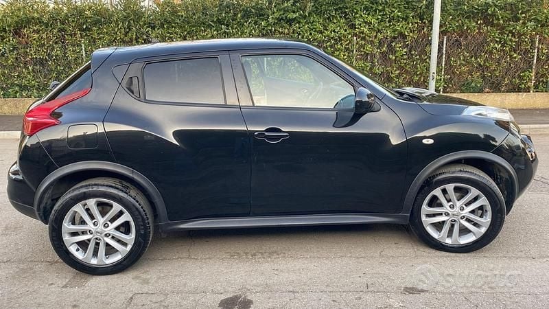 Usata Nissan Juke Tekna 110 CV (80 kW) 2012 Nero SUV