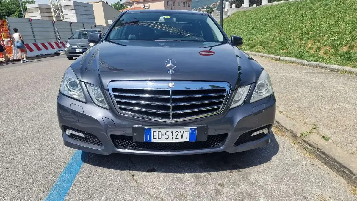 Usata Mercedes E250 Avantgarde 204 CV (150 kW) 2010 Berlina