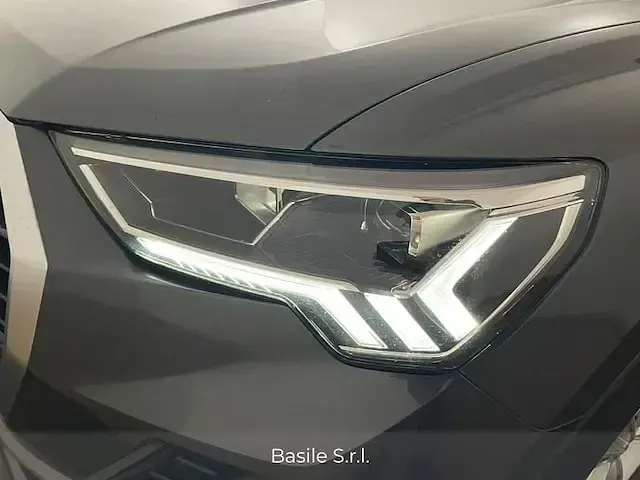 Usata Audi Q3 S-Line 150 CV (110 kW) 2024 Grigio daytona perla SUV