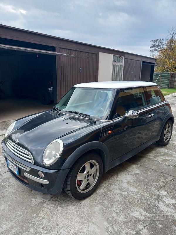 Usata Mini ONE 2001 Nero Utilitaria