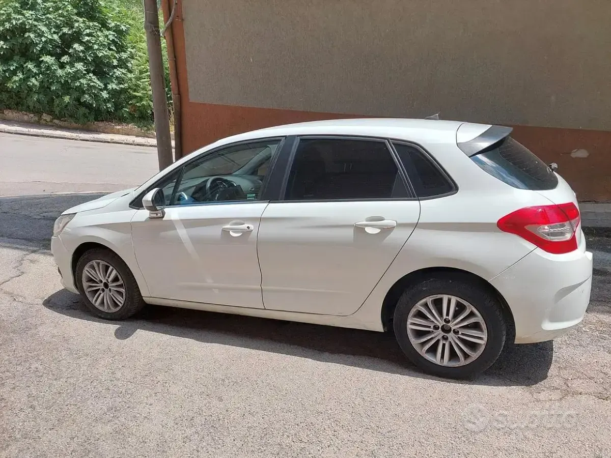 Usata Citroën C4 92 CV (67 kW) 2011 Berlina