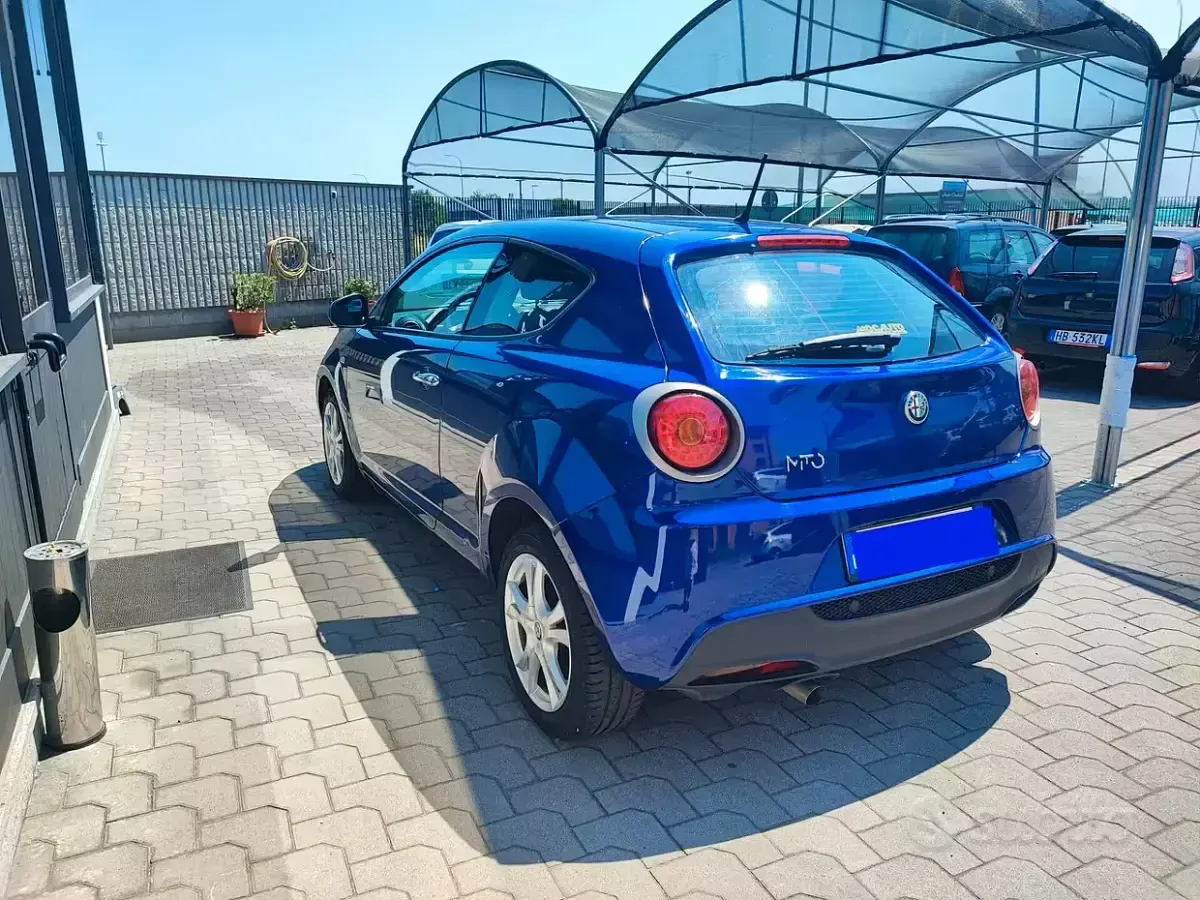 Usata Alfa Romeo MiTo Progression 105 CV (77 kW) 2011 Blu/azzurro Utilitaria