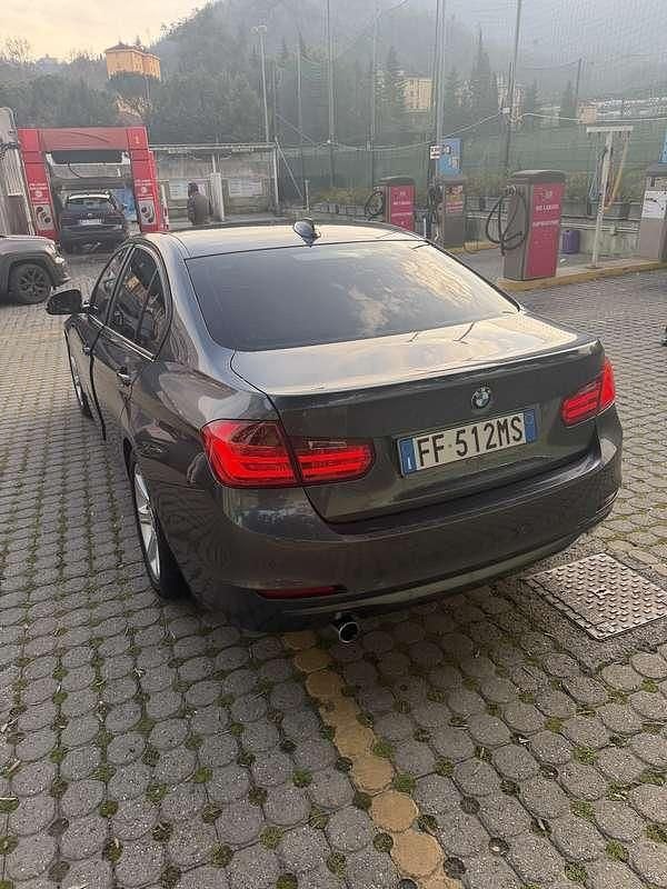 Usata BMW 318 Gran Turismo 150 CV (110 kW) 2015 Berlina