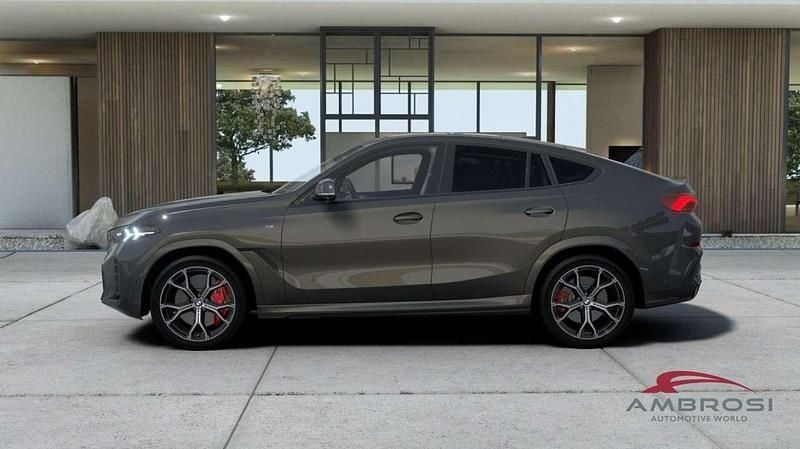 Usata BMW X6 M Sport 298 CV (219 kW) 2025 Grigio SUV