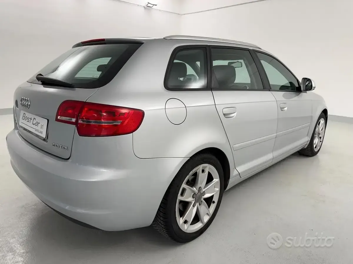 Usata Audi A3 Sportback Ambition 170 CV (125 kW) 2009 Grigio Utilitaria