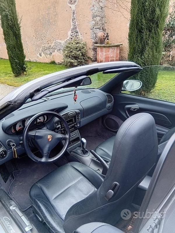 Usata Porsche 911 Carrera Cabriolet 300 CV (220 kW) 1999 Grigio Cabrio