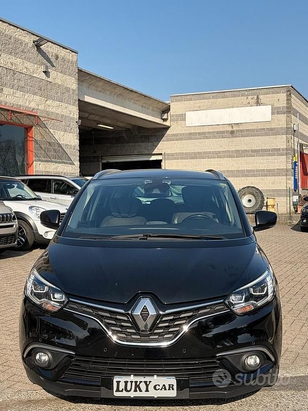 Usata Renault Grand Scénic IV Bose Edition 110 CV (80 kW) 2017 Nero Monovolume
