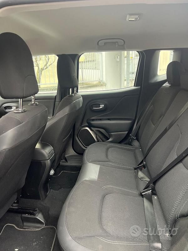 Usata Jeep Renegade 120 CV (88 kW) 2019 Nero SUV